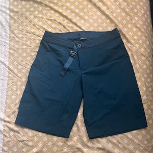 Arc'teryx Men's Lefroy Shorts